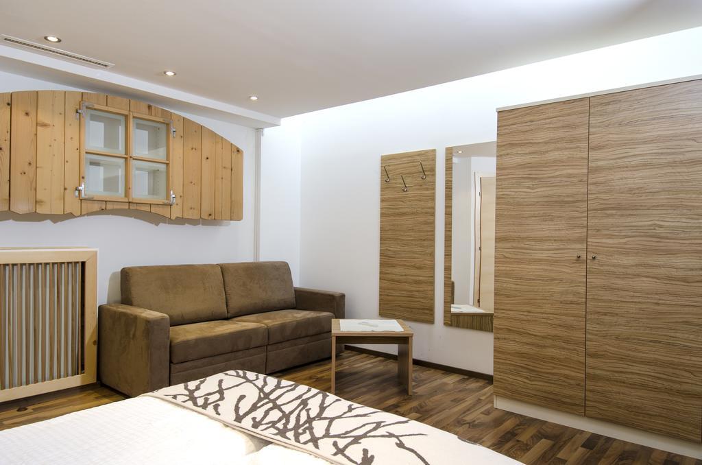 Ambiente Appartements Ischgl Bagian luar foto
